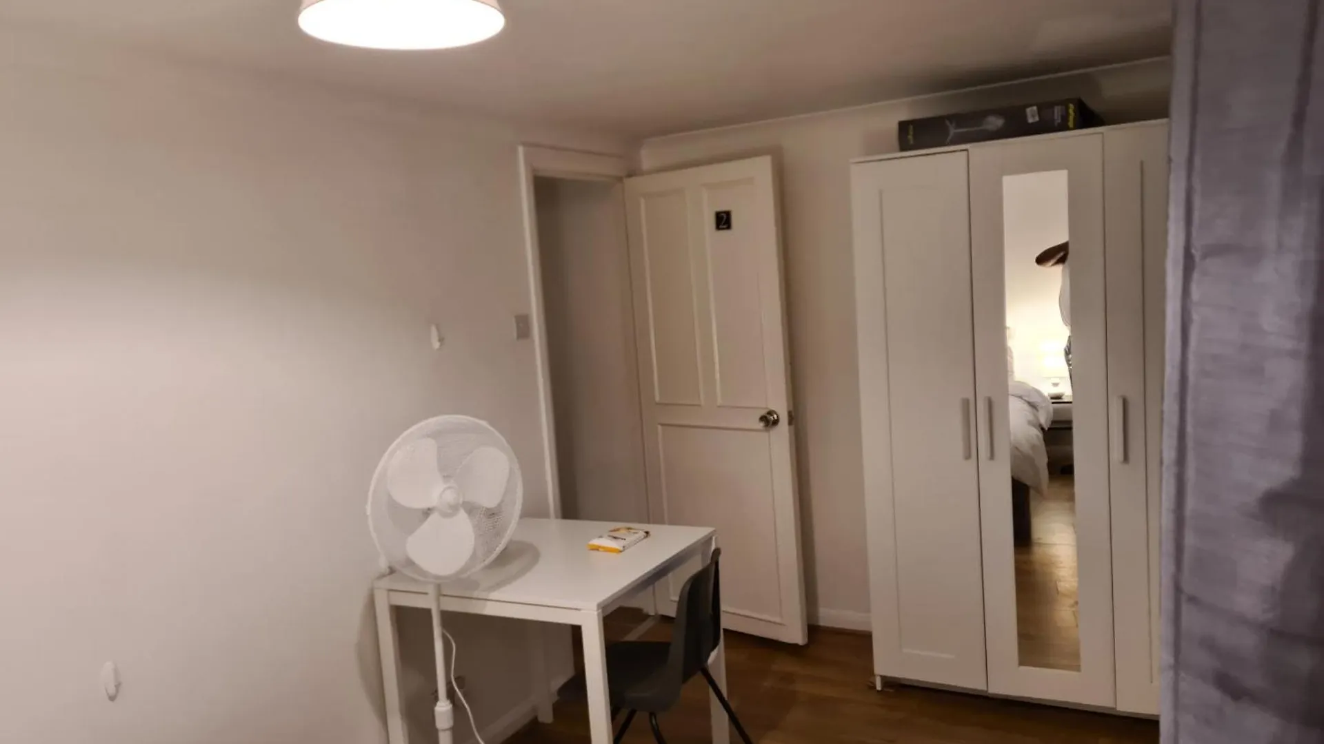4Br-2Ensuite-10Mincentrallondon-Sleeps11-Parking بيت للعطل