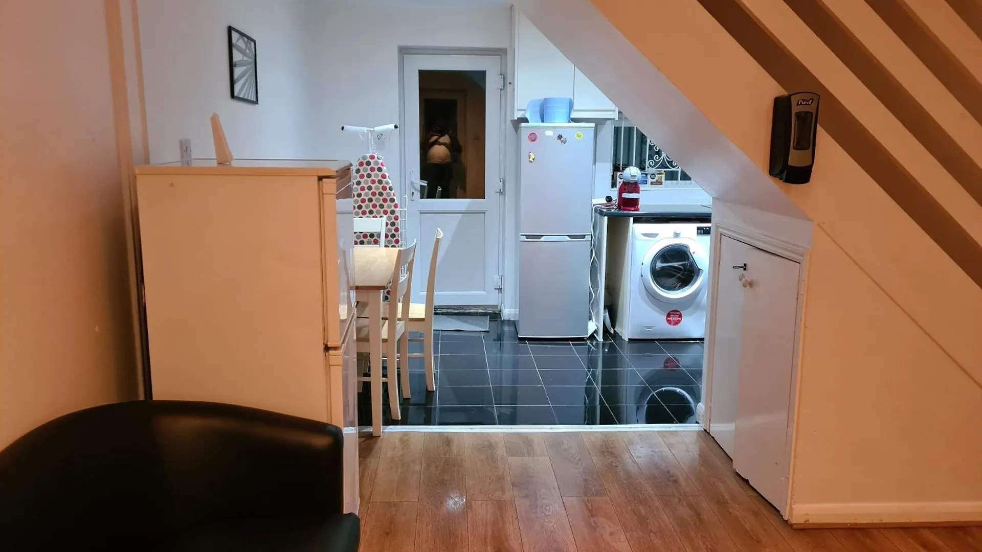 بيت للعطل 4Br-2Ensuite-10Mincentrallondon-Sleeps11-Parking